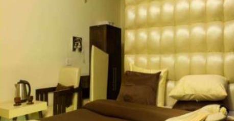 Ashirwad Hotel And Spa Mussoorie Exterior photo
